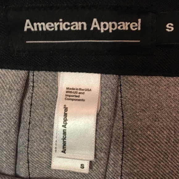 American Apparel pleated miniskirt - Picture 3 of 4